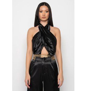 SIL VOUS PLAIT CHAIN DETAIL CROPPED HALTER BLOUSE